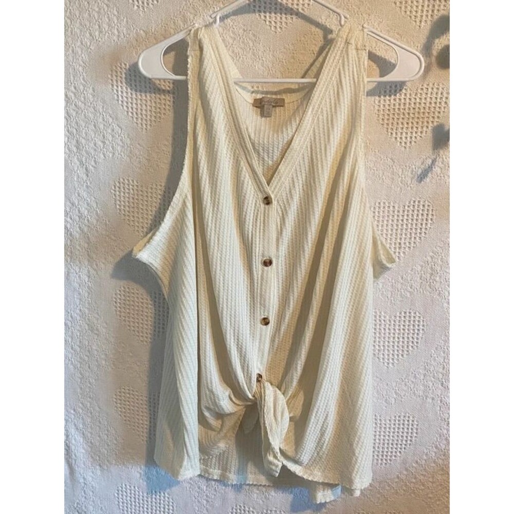 Wonderly white cream sleeveless shirt size 3X